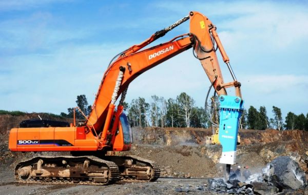 Гидромолот POQUTEC на базе Doosan. Аренда и услуги. - Черкесск, заказать или взять в аренду