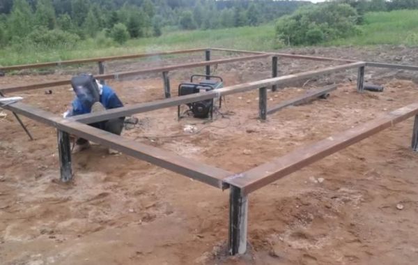 Монтаж и продажа винтовых свай. Фундаменты под дома и бани - Черкесск, цены, предложения специалистов