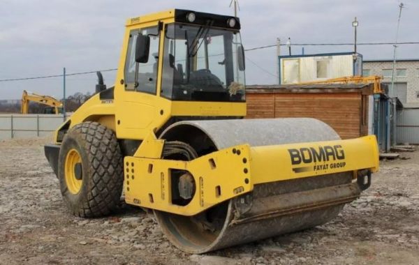 Bomag BW-213 D4 - Черкесск, заказать или взять в аренду