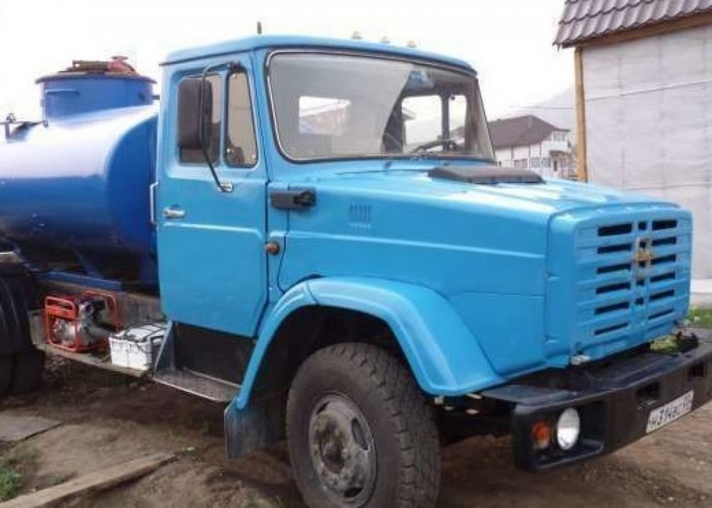 Водовоз Доставка питьевой чистой воды цистерной. Авто ЗИЛ взять в аренду, заказать, цены, услуги - Черкесск