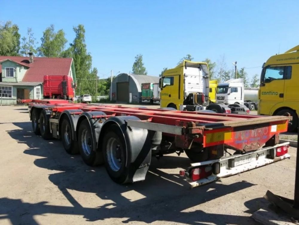Контейнеровоз Оказываем грузоперевозки контейнеров на полуприцепах взять в аренду, заказать, цены, услуги - Черкесск