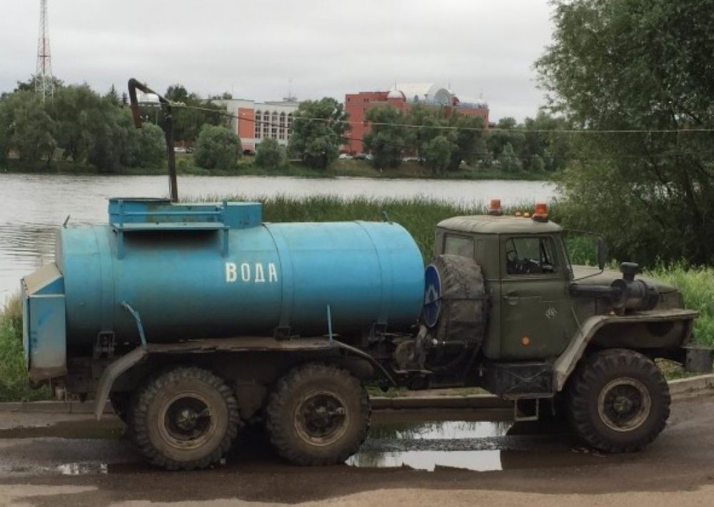 Водовоз Урал взять в аренду, заказать, цены, услуги - Черкесск