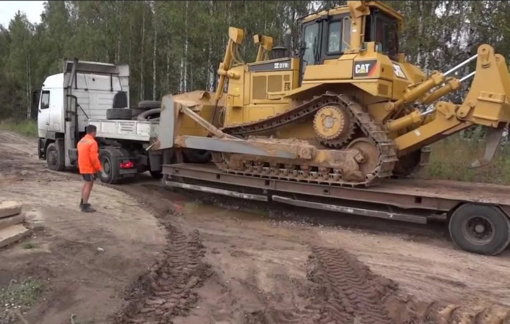 Бульдозер Бульдозеры в аренду CAT D7R, Komatsu D375A взять в аренду, заказать, цены, услуги - Черкесск