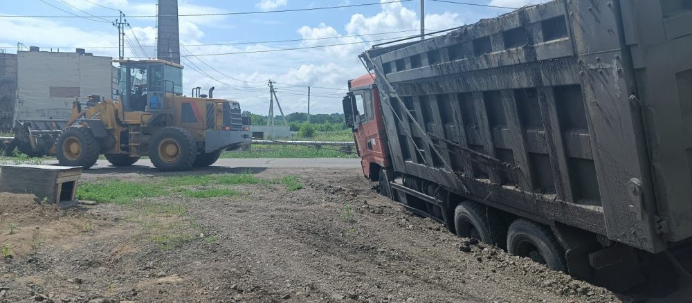 Эвакуация грузовых авто и автобусов. 24 часа. стоимость услуг и где заказать - Черкесск