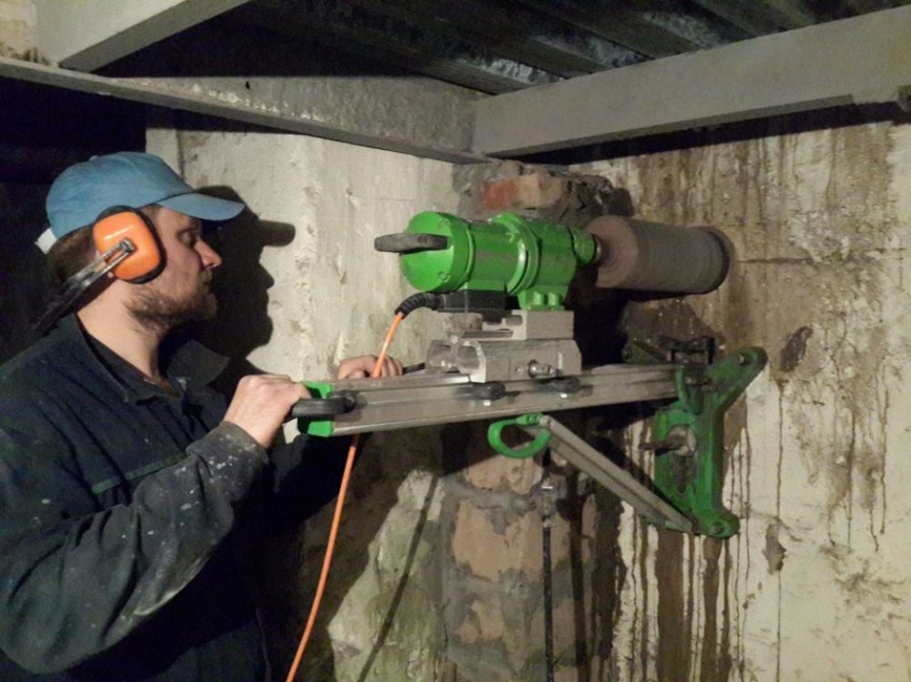 Установка алмазного бурения и резки Drillkomplect взять в аренду, заказать, цены, услуги - Черкесск