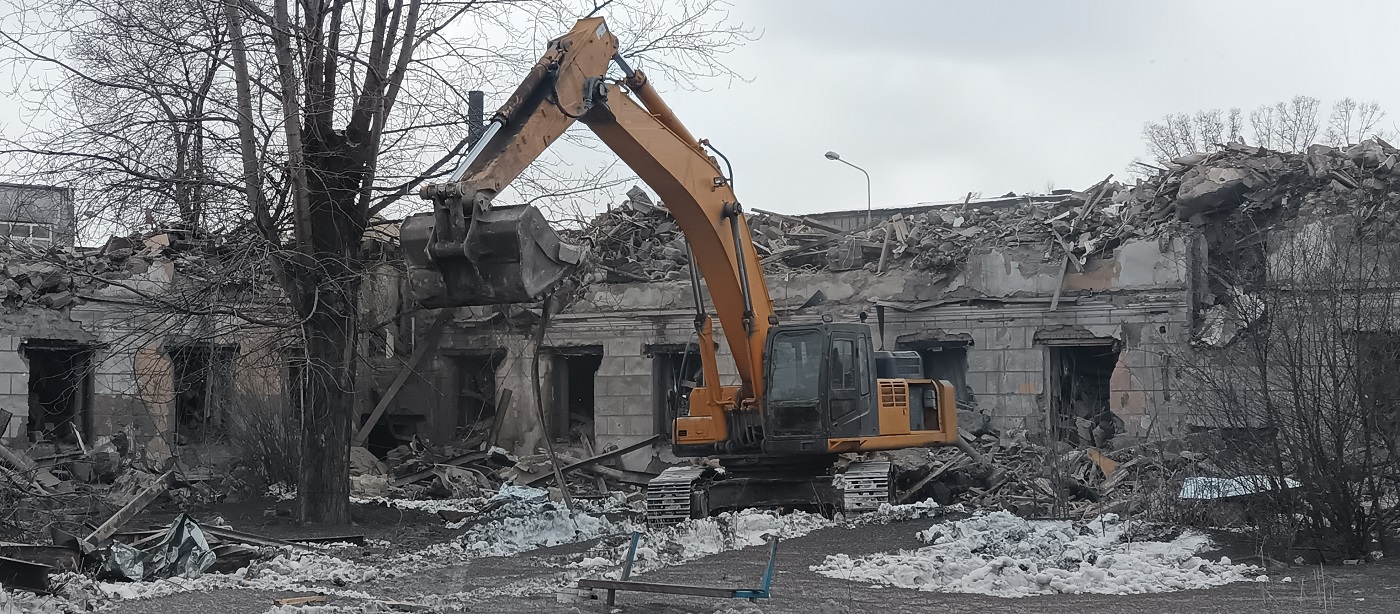 Демонтажные работы, услуги спецтехники в Черкесске