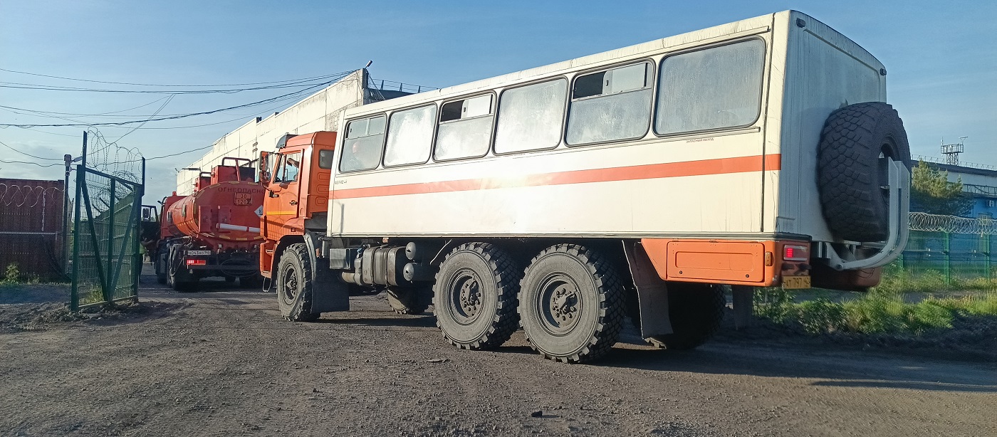 Вахтовые перевозки сотрудников автобусами и спецтехникой в Карачаево-Черкесии